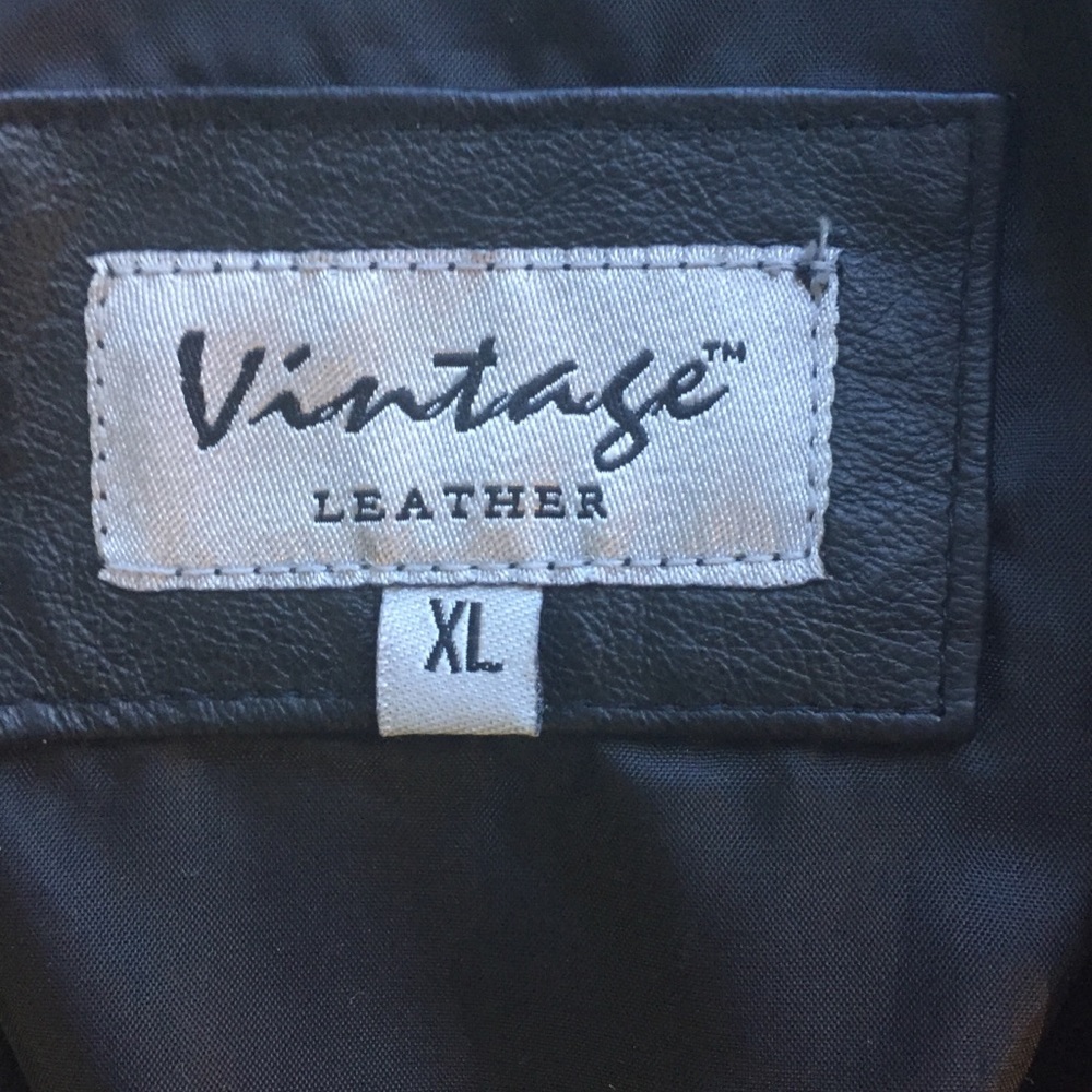 Vintage leather winter coat - Picture 2 of 5
